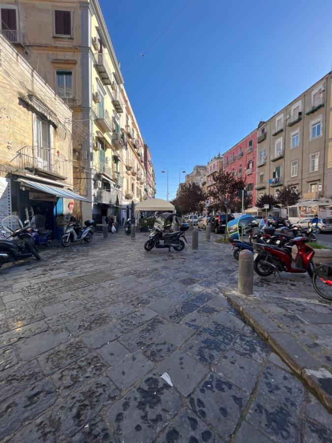 Home Carlotta Νάπολη Εξωτερικό φωτογραφία